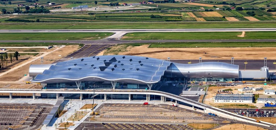 aéroports en Croatie : image aérienne d'un aéroport croate moderne